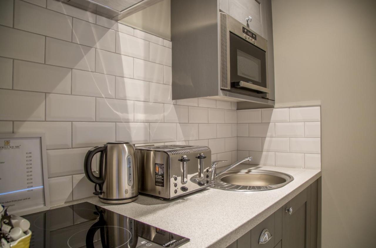 Winckley Stays Preston  Exterior foto A typical kitchen in a student flat